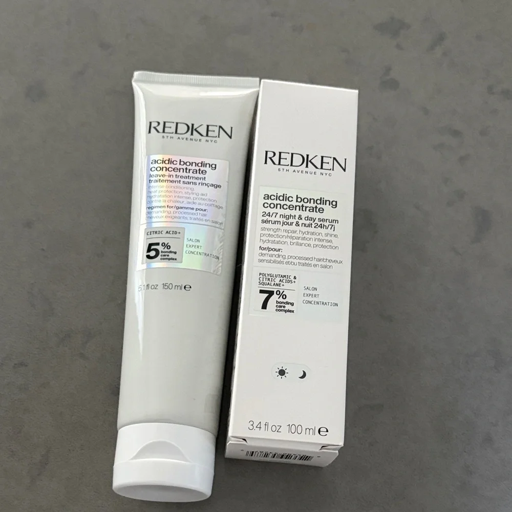 Redken Acidic Bonding Concentrate Treatment Set - White